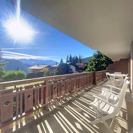 Etoile Du Sud 1111 Apartment *